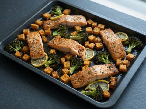 Salmon, broccoli & sweet potato